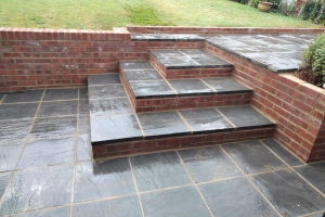 https://www.basedriveways.co.uk/wp-content/uploads/2022/06/Brickwork-5-300x200.jpg